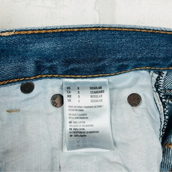 American Eagle Women's Hi Rise Girlfriend Jeans Button‎ Fly Size 0 R - Picture 10 of 13